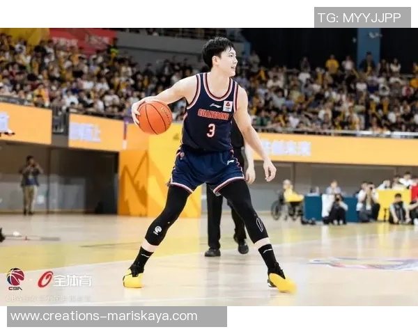 以控球后卫为核心构建篮球战术体系提升球队进攻效率的策略分析